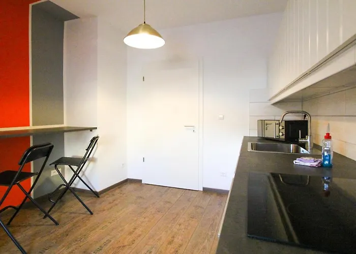 Cozy Domicile Center South I